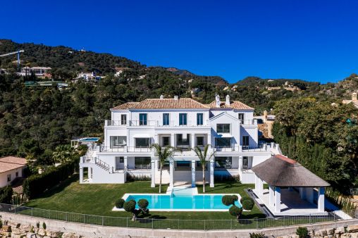 Modern Masterpiece With Breathtaking Sea View, El Madroñal, Benahavis