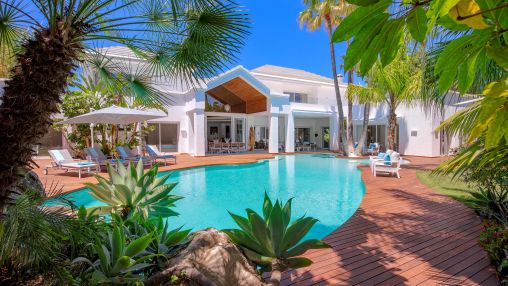 Villa de estilo Miami en Guadalmina Baja