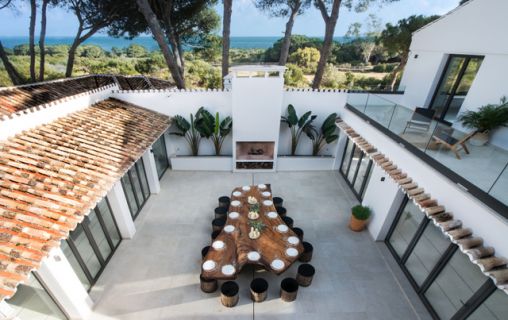 Designer Villa in 1st line Beach - Marbella Cabopino