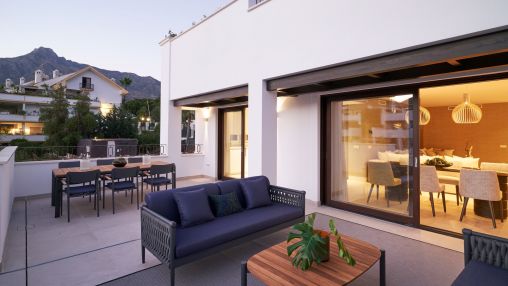 Luxurious duplex penthouse in Marbella Golden Mile