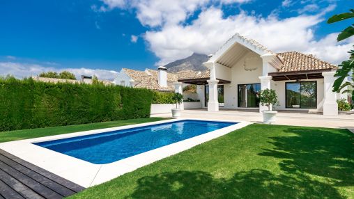 Villa im mediterranen Stil in privater Umgebung