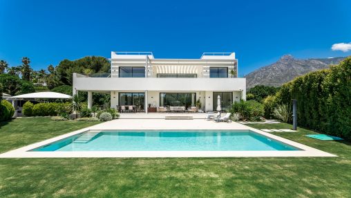 Increíble villa de orientacion sur con vistas