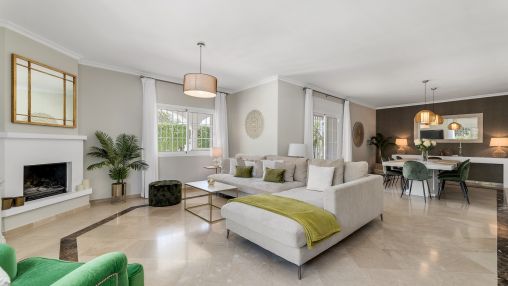 Immaculate Villa in the Golf Valley in Nueva Andalucia, Marbella