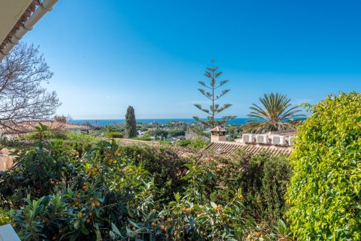 Charmante Villa mit Panoramablick aufs Meer