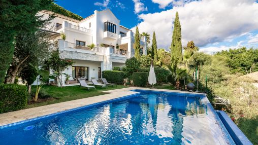 Elegante und stilvolle Luxusvilla in exklusiver Lage, El Paraíso