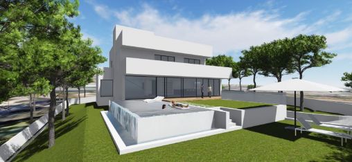 Plot with project and building license in La Carolina