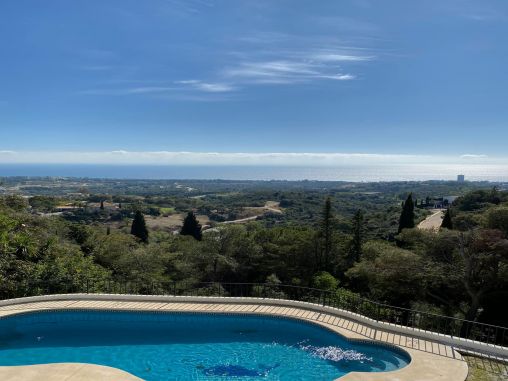 Reform project for villa with panoramic views in Altos de Los Monteros Marbella