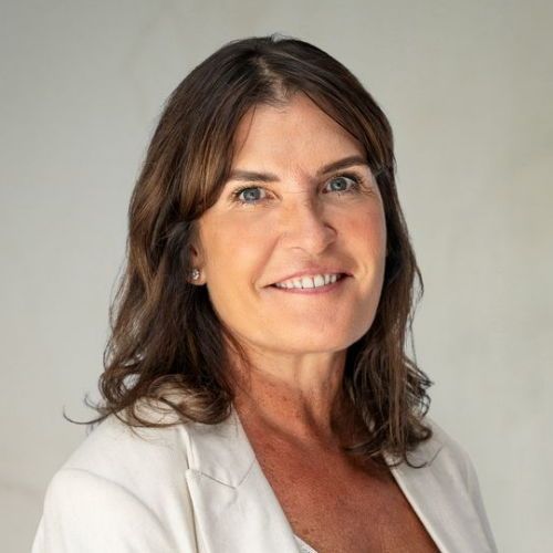 Beatriz martinez - DM Properties - Knight Frank