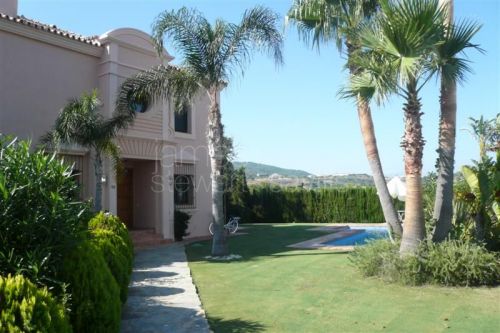 Semi Detached House for sale in Sotogrande