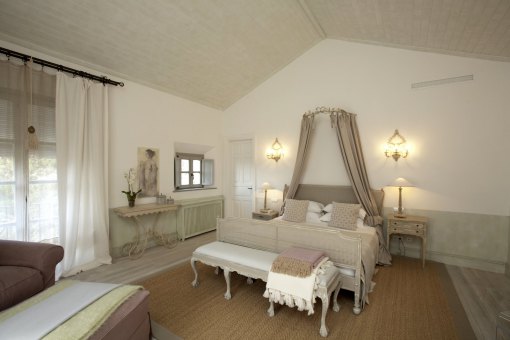 Home styling, Marbella bedroom