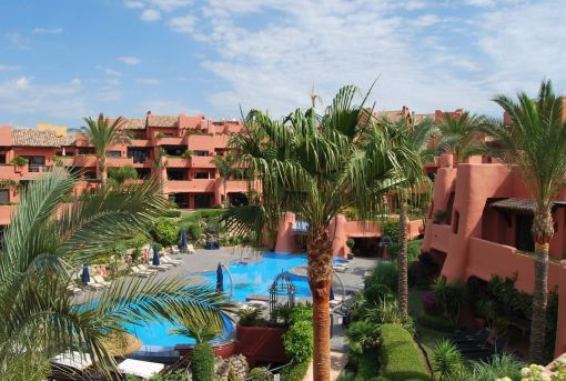 Torre Bermeja, Nueva Milla de Oro, Estepona