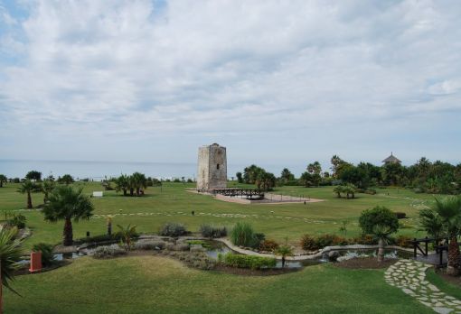 Torre Almenara, Nueva Milla de Oro, Estepona