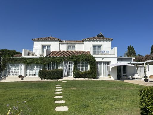 Charming Villa in Zone B