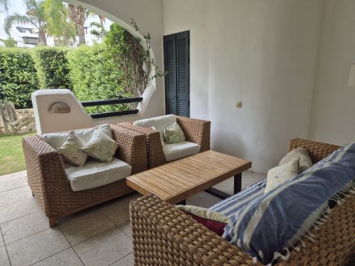 GROUND FLOOR APARTMENT IN EL POLO