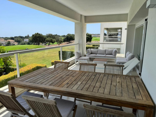 Apartment in San Roque Club