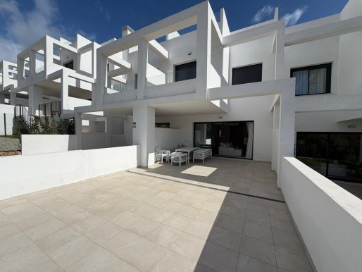 TOWNHOUSE IN MANILVA