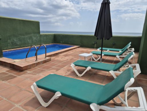 TOWNHOUSE EN CASAS PLAYA