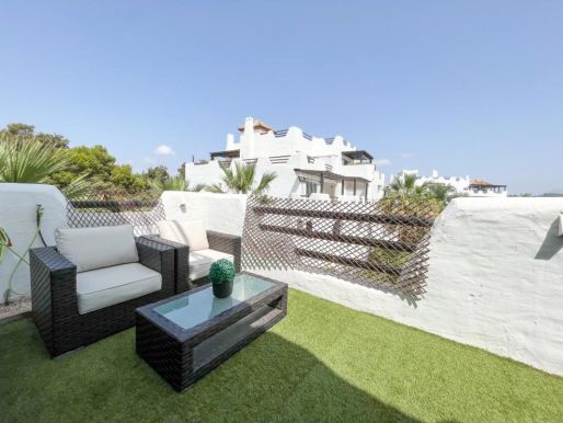 UNA URBANIZACIÓN CERRADA, EL POLO CON SEGURIDAD LAS 24 HORAS.