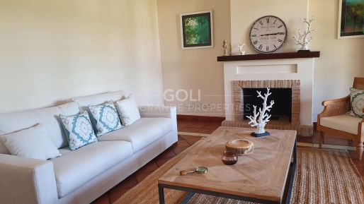 Villa for sale in exclusive Cortijos de La Reserva