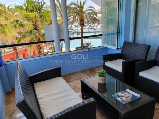 Luminoso apartamento en el Puerto de Sotogrande