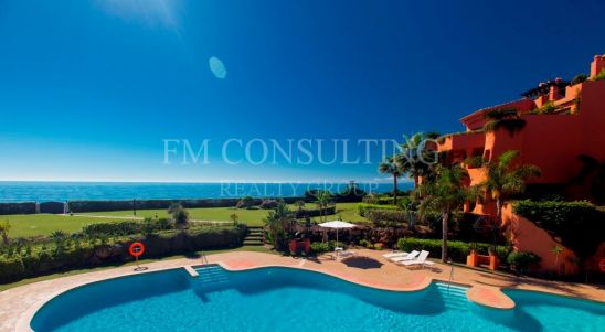 Apartamento en venta en Los Monteros Playa, Marbella Este