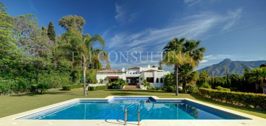 Mansion à vendre à Atalaya de Rio Verde, Nueva Andalucia