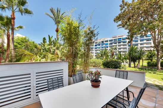 Apartamento recién reformado en Puerto Banús