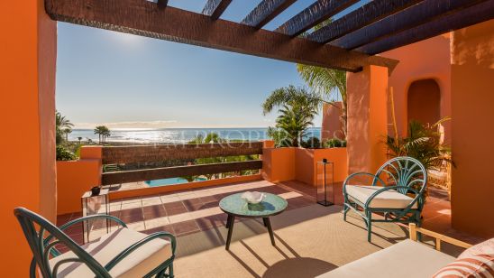 EXQUISITE FRONT LINE BEACH DUPLEX PENTHOUSE IN MARBELLA EAST