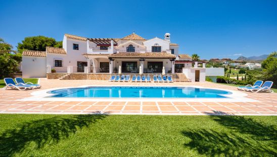 Andalusian style villa in Cancelada, Estepona
