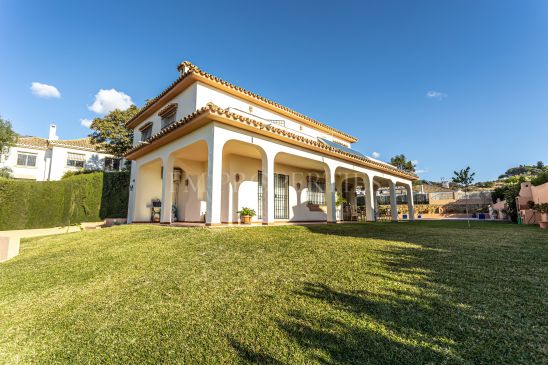 Villa zu verkaufen in Huerta del Prado, Marbella