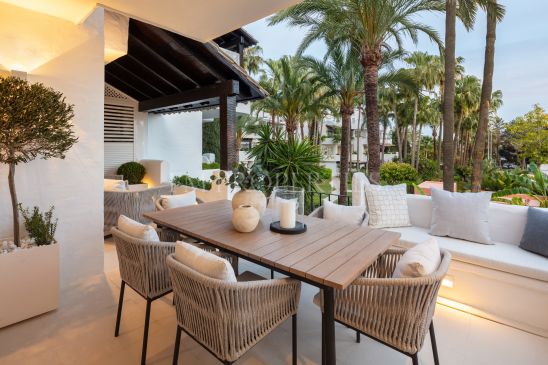 Wohnung zu verkaufen in Marina Puente Romano, Marbella Goldene Meile