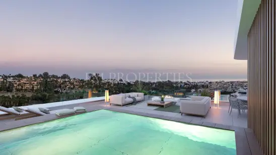 Lyra Residences,Villas adosadas y pareadas Sobre Plano En El Campanario, Estepona