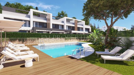 SUNNY HILL RESIDENCES : UNE COLLECTION BOUTIQUE DE MAISONS DE VILLE DE LUXE DANS UN EMPLACEMENT IDÉAL À MIJAS COSTA.