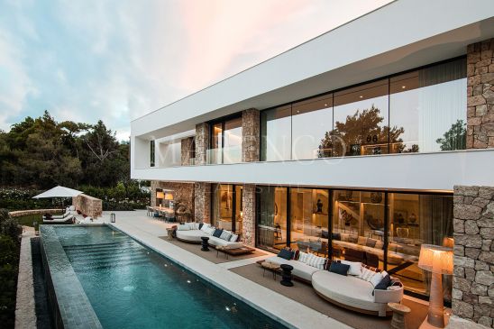 CORALLISA LUXURY VILLAS | UN DESIGN UNIQUE ET DES VUES PANORAMIQUES INCOMPARABLES À IBIZA