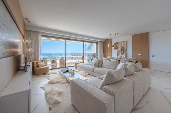 Stunning apartment with panoramic views in Byu Hills, Benahavis