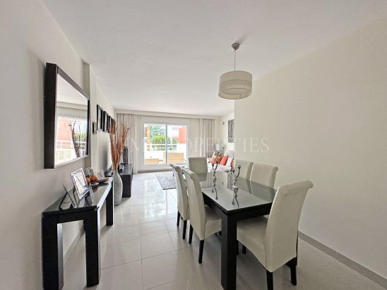 Exceptional 3 bedrooms duplex penthouse with rental management and property services.