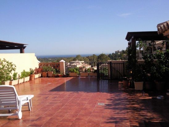 Duplex Penthouse for sale in New Golden Mile, Estepona East, Estepona