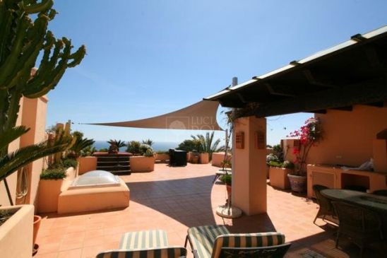 Ático en venta en Marbella Golden Mile, Marbella