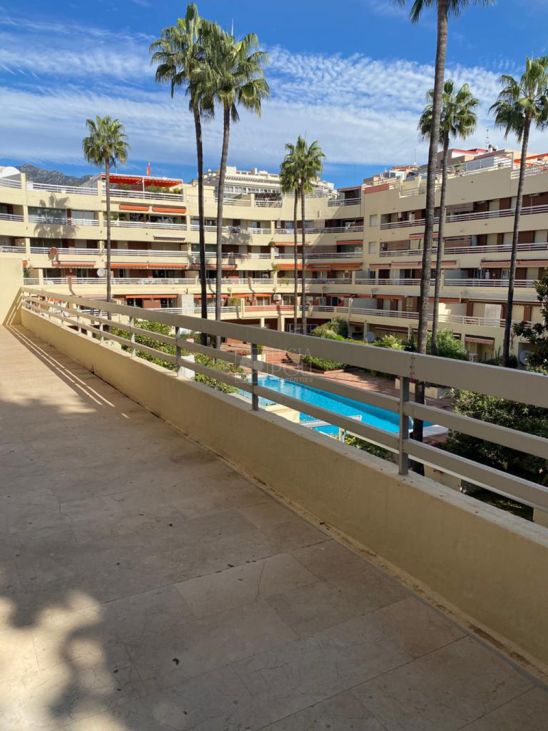Apartment within walking distance to the sea in Marbella Centro