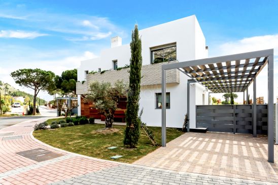 Villa en venta en Benalmadena