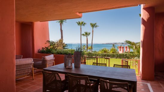 Ground Floor Apartment for sale in Beach Side New Golden Mile, Estepona