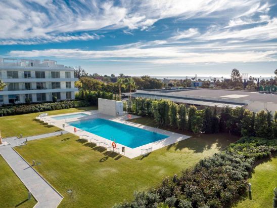 Atico en venta en New Golden Mile, Estepona