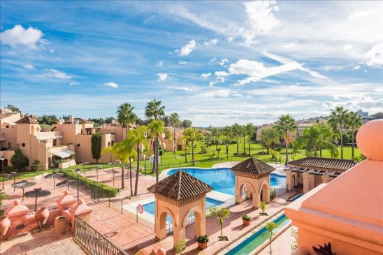 Atico en venta en New Golden Mile, Estepona