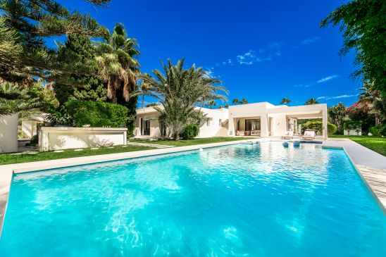 Villa en venta en Marbella Este, Marbella