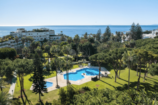 Apartamento en venta en Marbella - Puerto Banus, Marbella