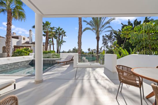 Adosado en venta en New Golden Mile, Estepona Este, Estepona