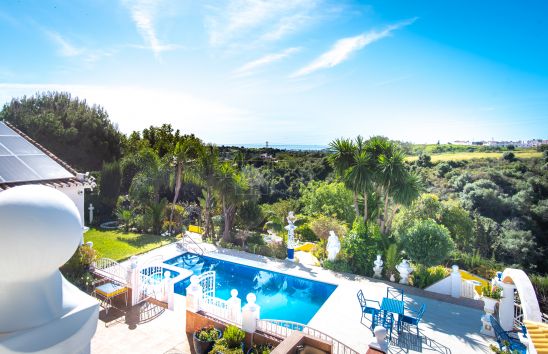Villa en venta en Estepona