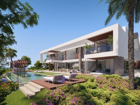 Villa de nueva construcción con vistas panorámicas en Nueva Andalucía