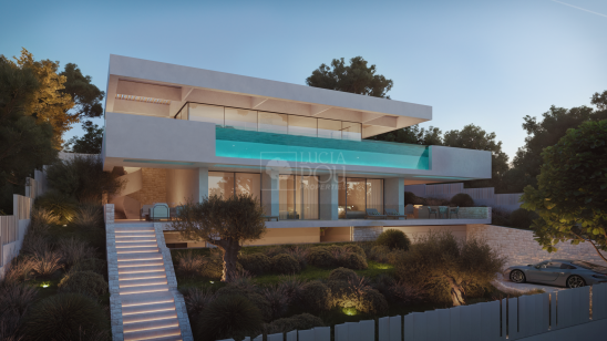 Parcela en Marbella, con proyecto y licencia en proceso para villa de unos 500 m².