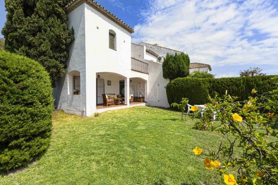 Town House for sale in New Golden Mile, Estepona East, Estepona